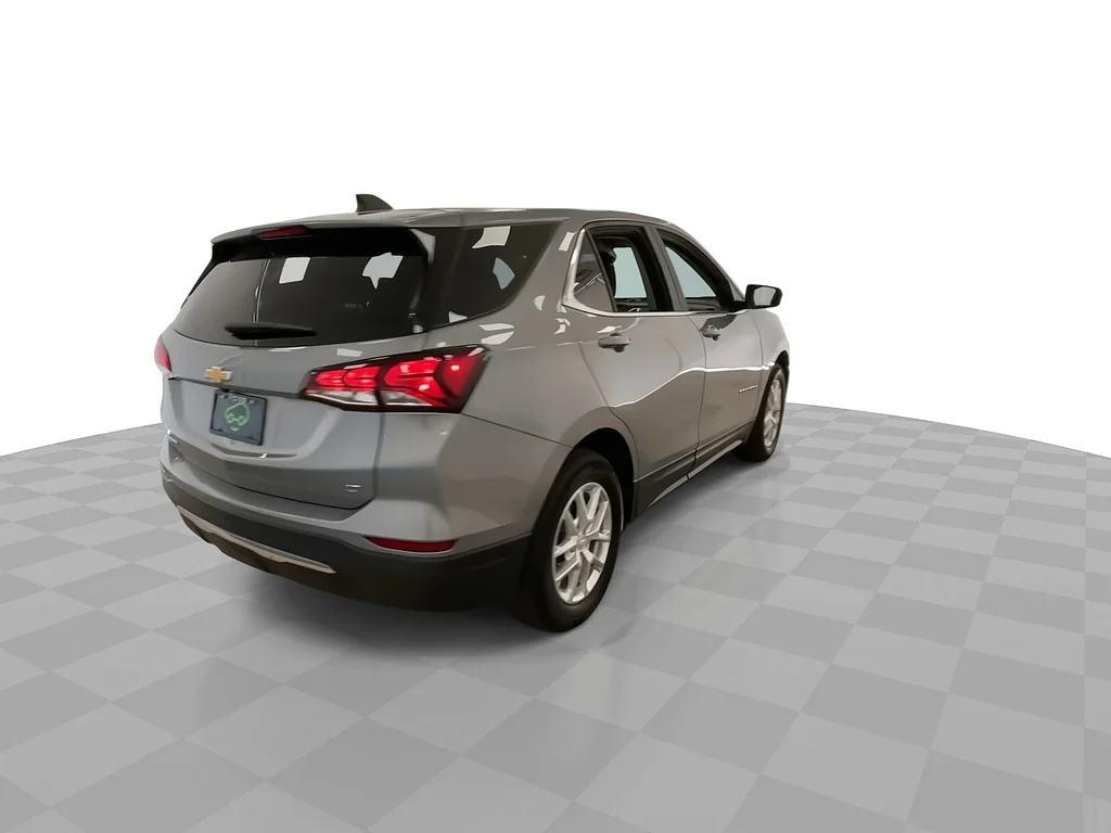 Used 2024 Sterling Gray Metallic Chevrolet LT image 9