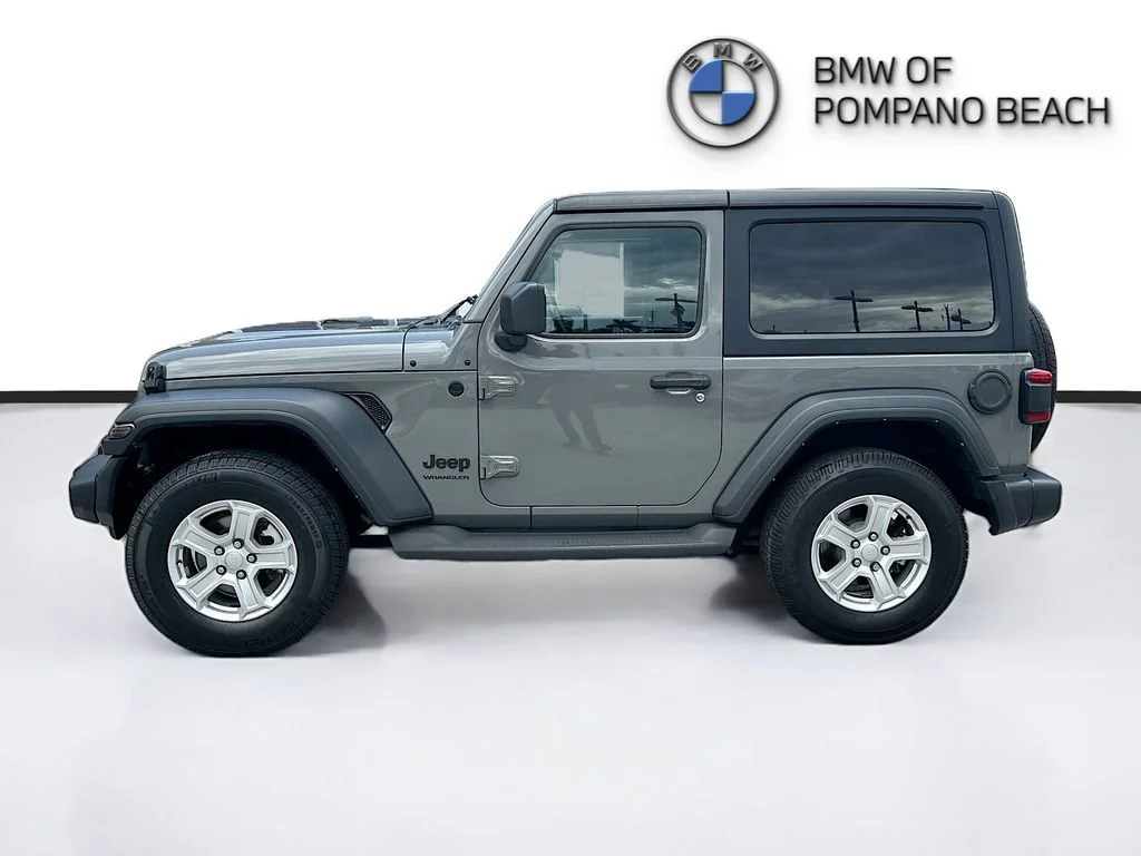 Used 2022 Sting-Gray Clearcoat Jeep Sport S image 4