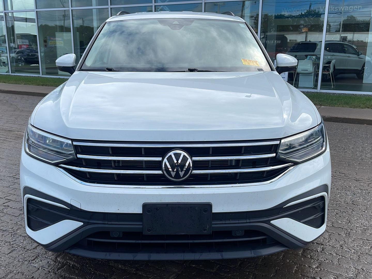 Used 2024 Pure White Volkswagen S image 2
