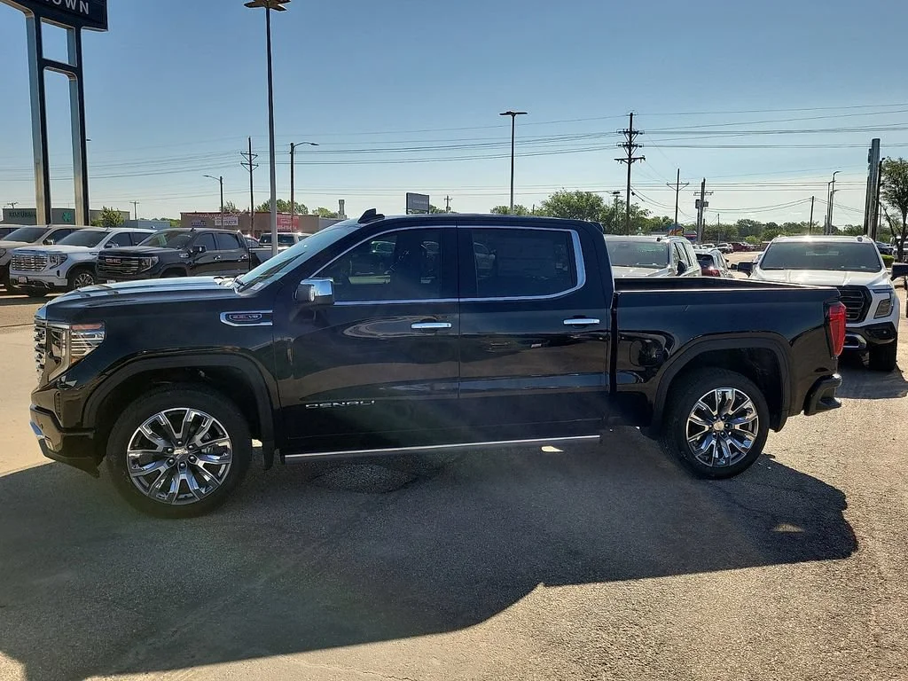 2026 GMC Sierra 1500 Denali - Photo 6