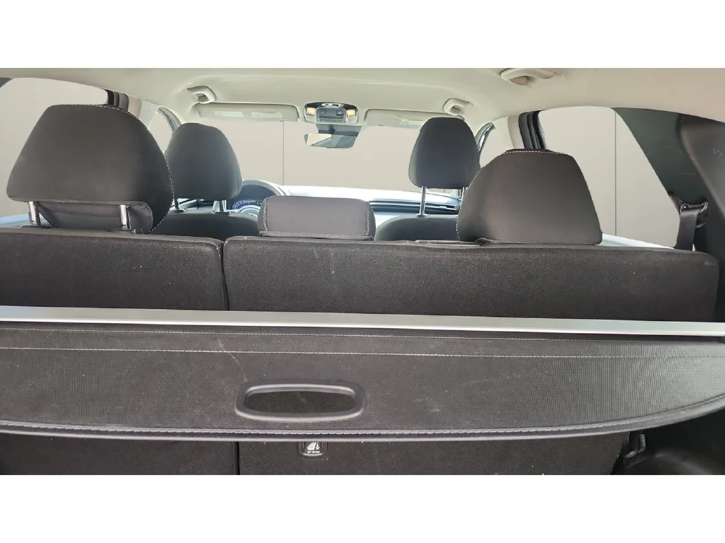Used 2022 Gray Hyundai SEL image 11