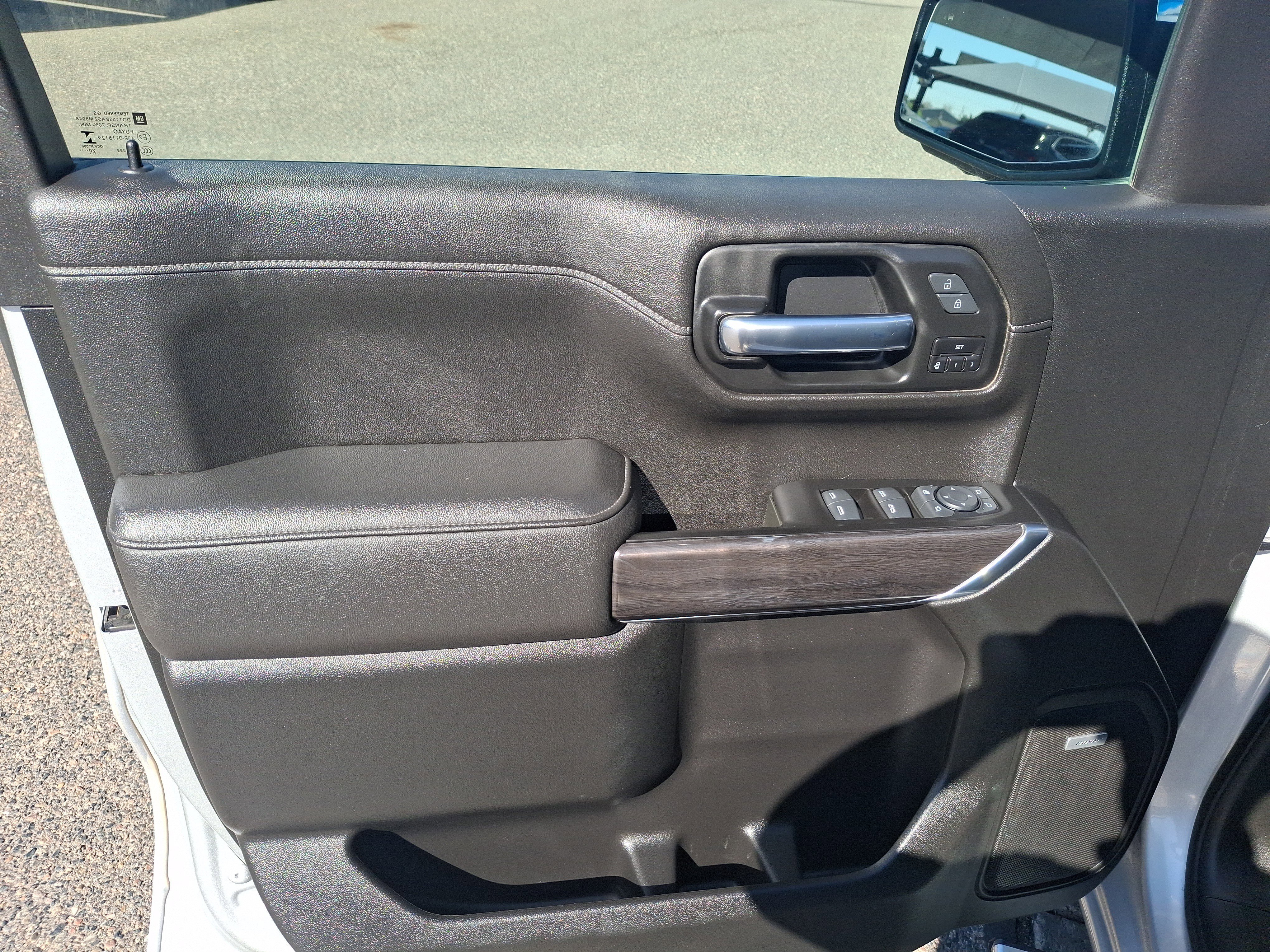 Used 2020 SILVER ICE METALLIC Chevrolet LTZ image 13