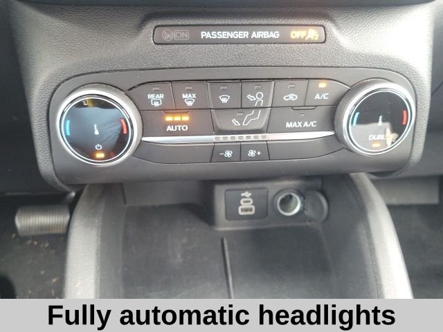 Used 2024 Silver Metallic Ford Active image 9