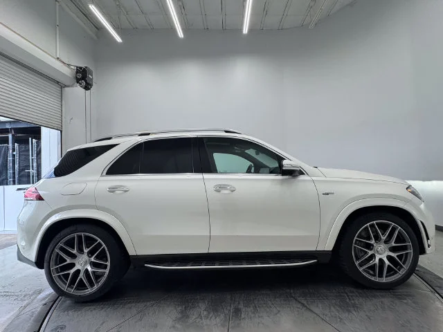 Certified Used 2023 MANUFAKTUR Diamond White Bright Mercedes-Benz GLE 53 AMG® image 14