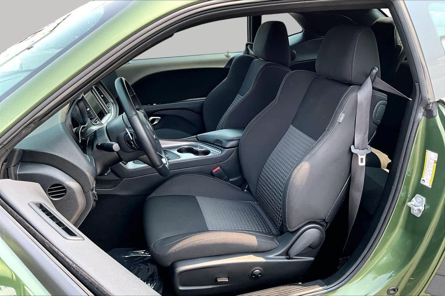 Pre-Owned 2023 Dodge Challenger R/T