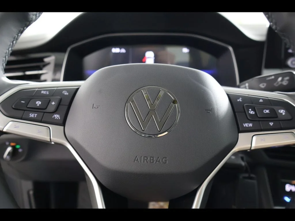 New 2026 Platinum Gray Metallic Volkswagen 1.5T S image 17