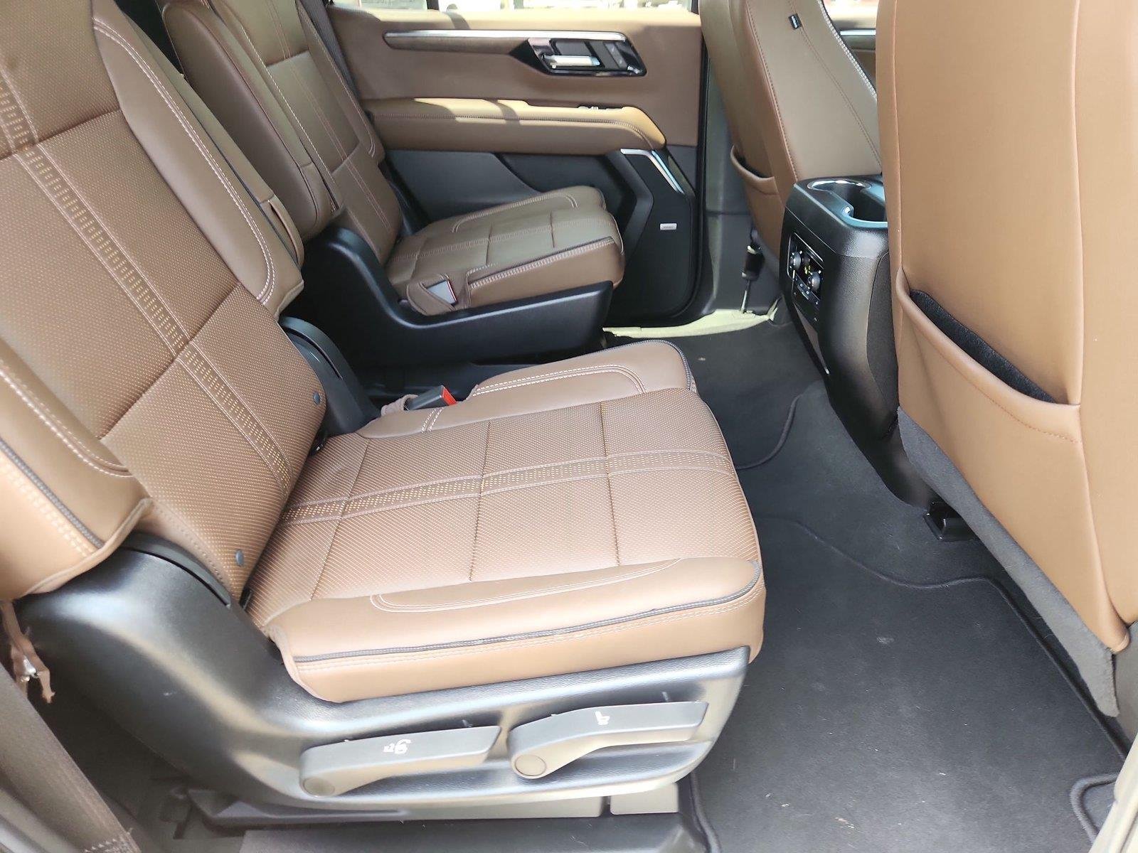 2025 Chevrolet Tahoe High Country - Photo 28