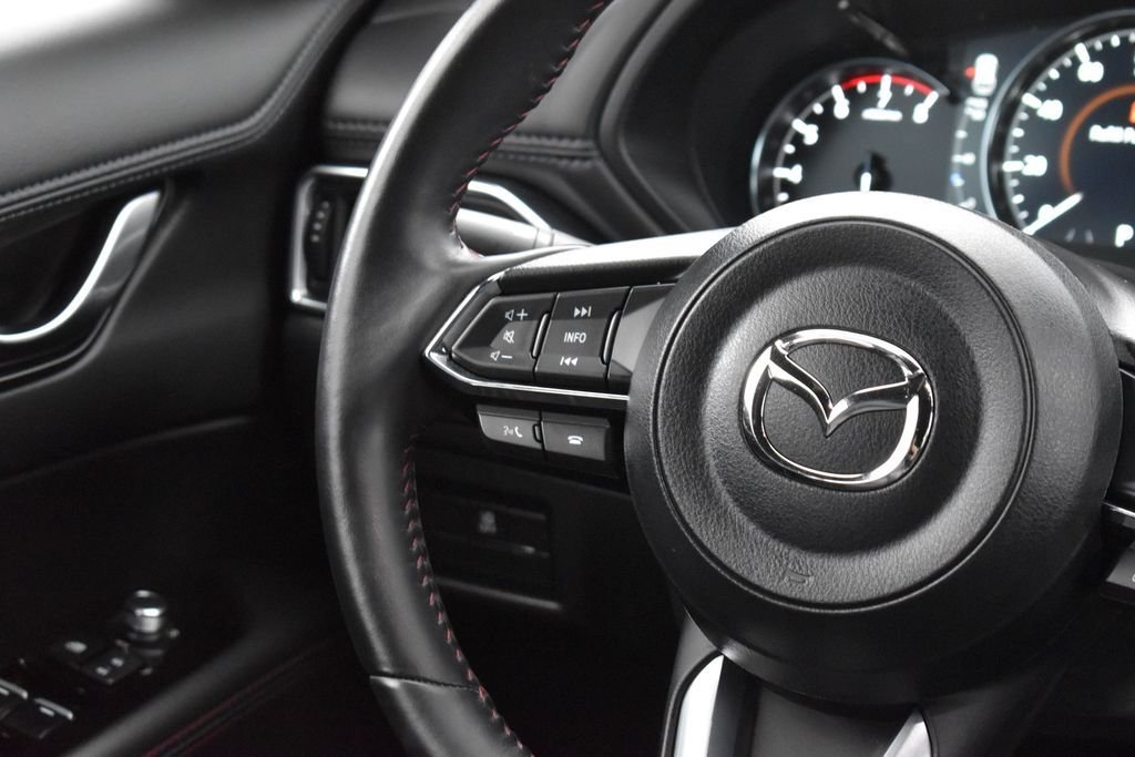 Used 2023 White Mazda 2.5 Turbo image 16