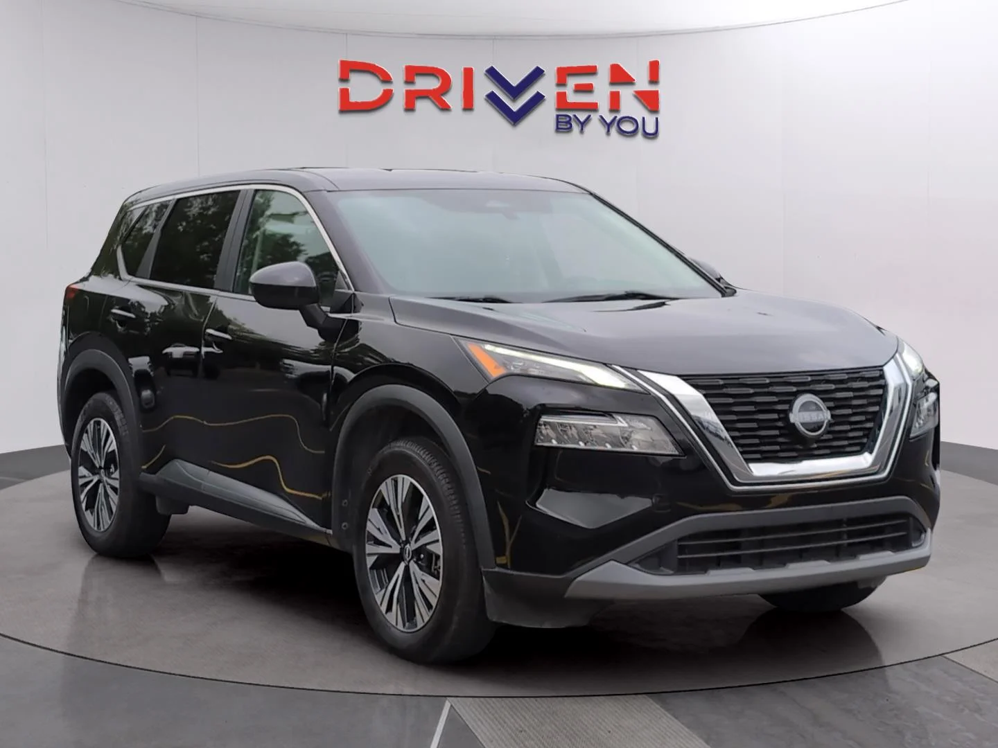 Used 2023 Super Black Nissan SV image 7