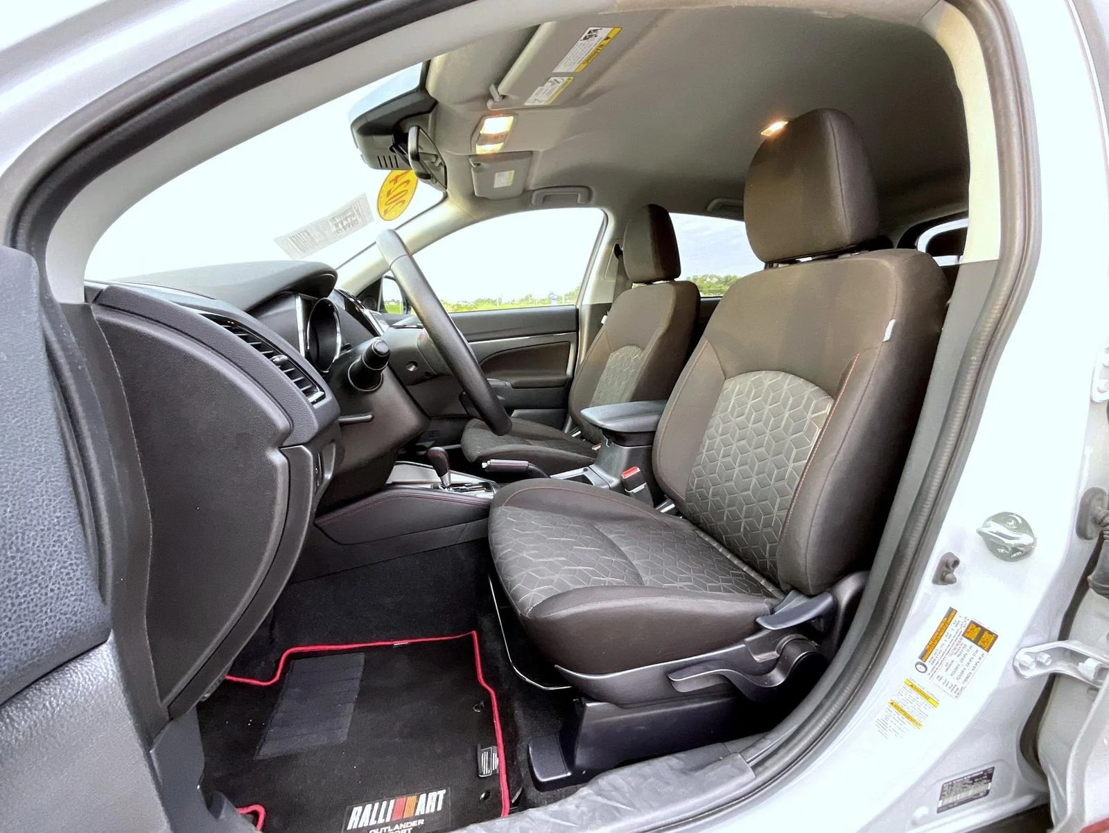 Used 2024 White Mitsubishi RALLIART image 10