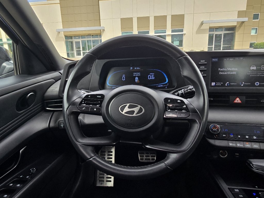 Used 2025 Intense Blue Hyundai SEL Sport image 27