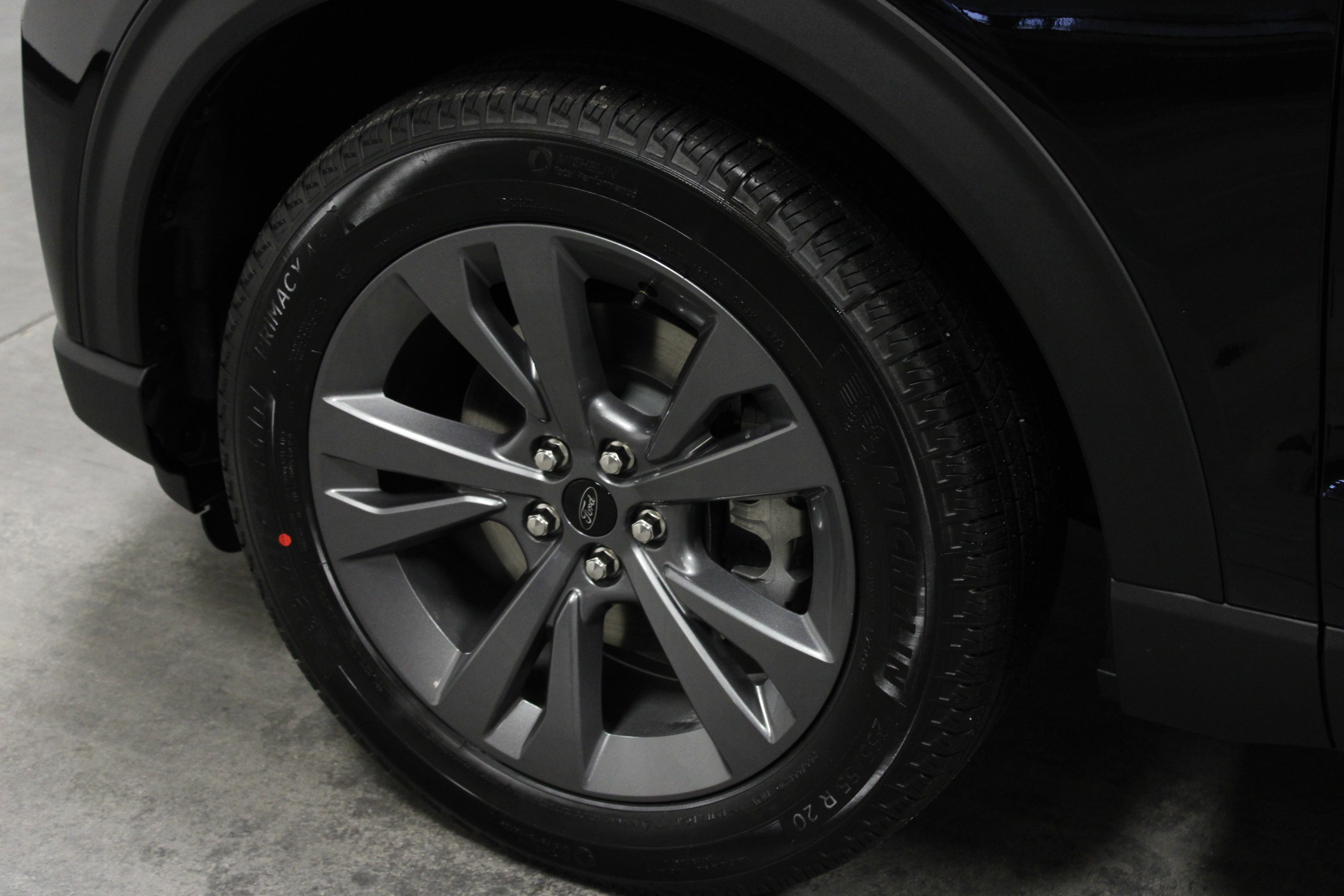 New 2026 Agate Black Metallic Ford Active image 10