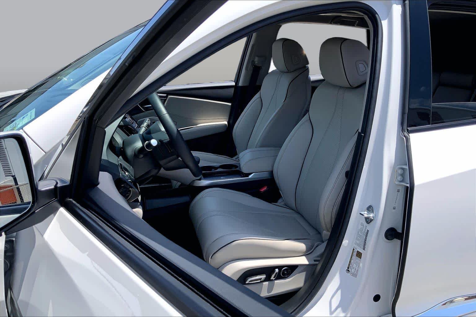 Certified Pre-Owned 2025 Acura RDX SH-AWD ADVANCE