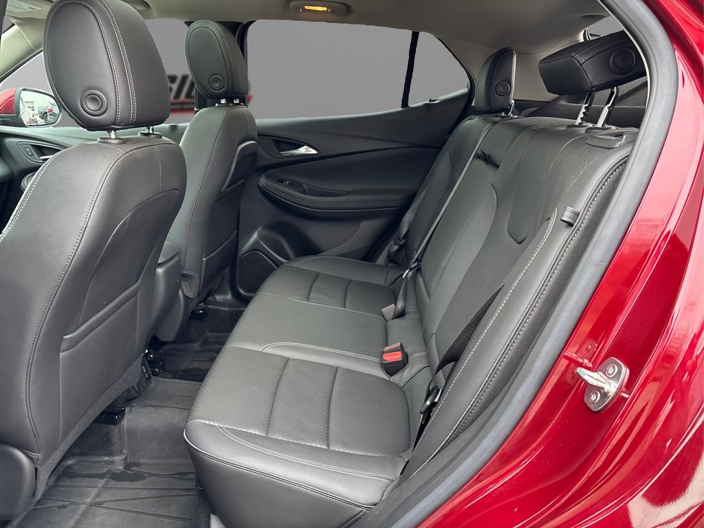 Used 2023 Red Buick Essence image 10