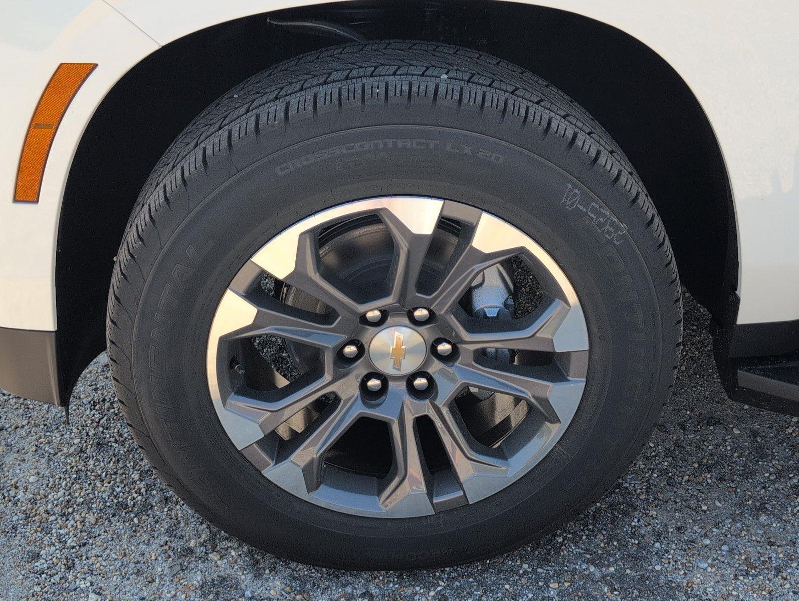 New 2026 Summit White Chevrolet LT image 11