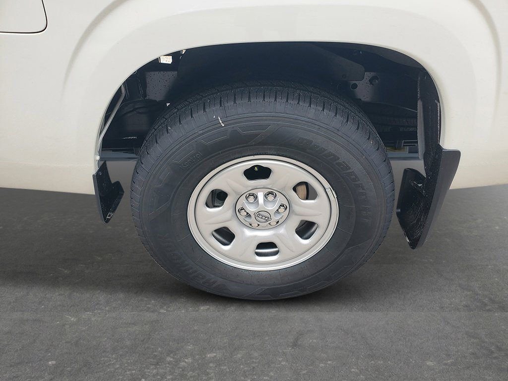 New 2026 Glacier White Nissan King Cab® S image 10
