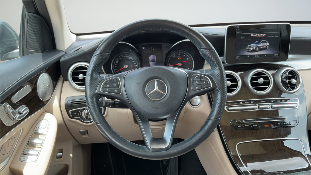 Used 2019  Mercedes-Benz GLC 300 image 9