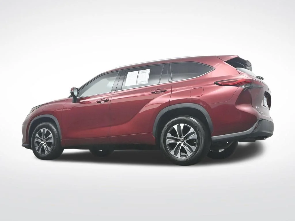 Certified Used 2021 Ruby Flare Pearl Toyota XLE image 47