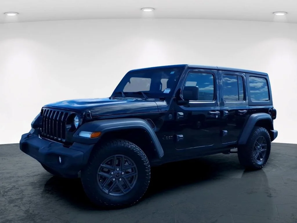 Used 2024 Black Jeep Sport S image 2