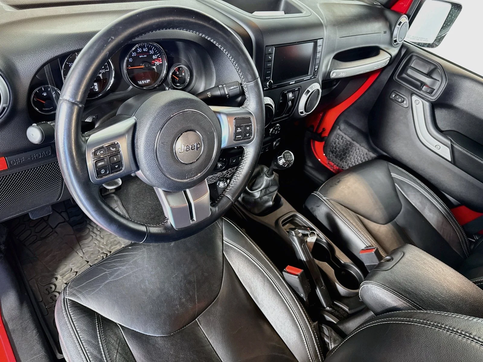 Used 2016 Firecracker Red Clearcoat Jeep Rubicon Hard Rock image 4