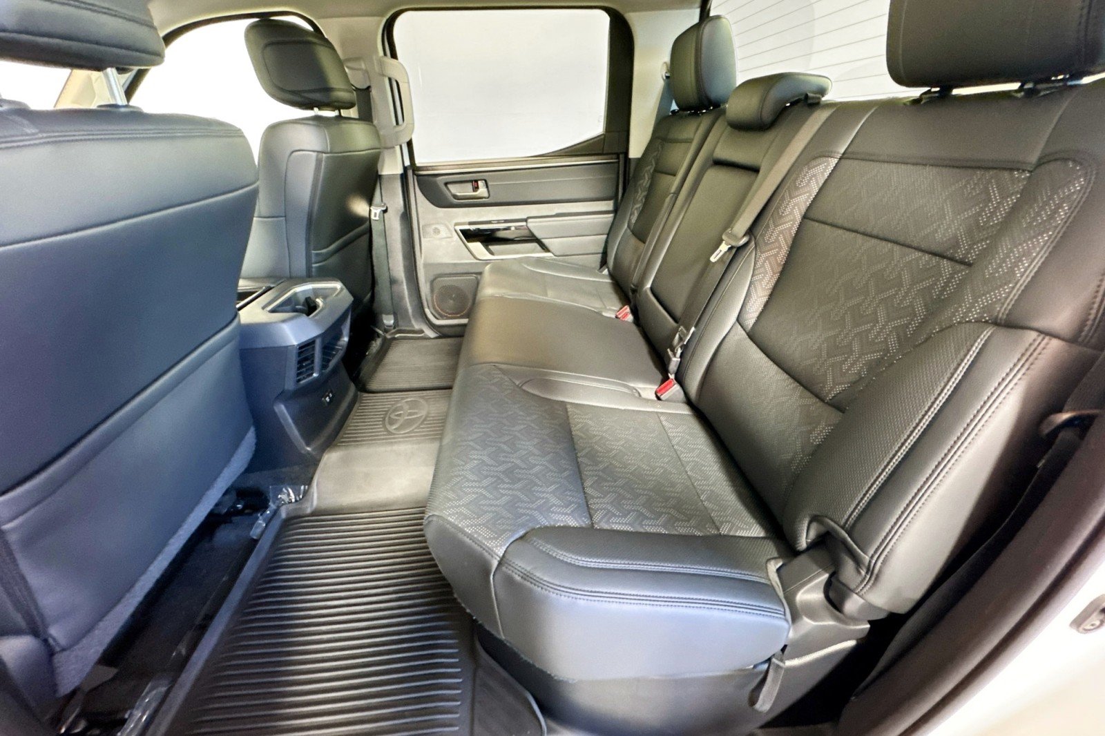 Used 2024 WHITE Toyota Limited CrewMax 6.5
