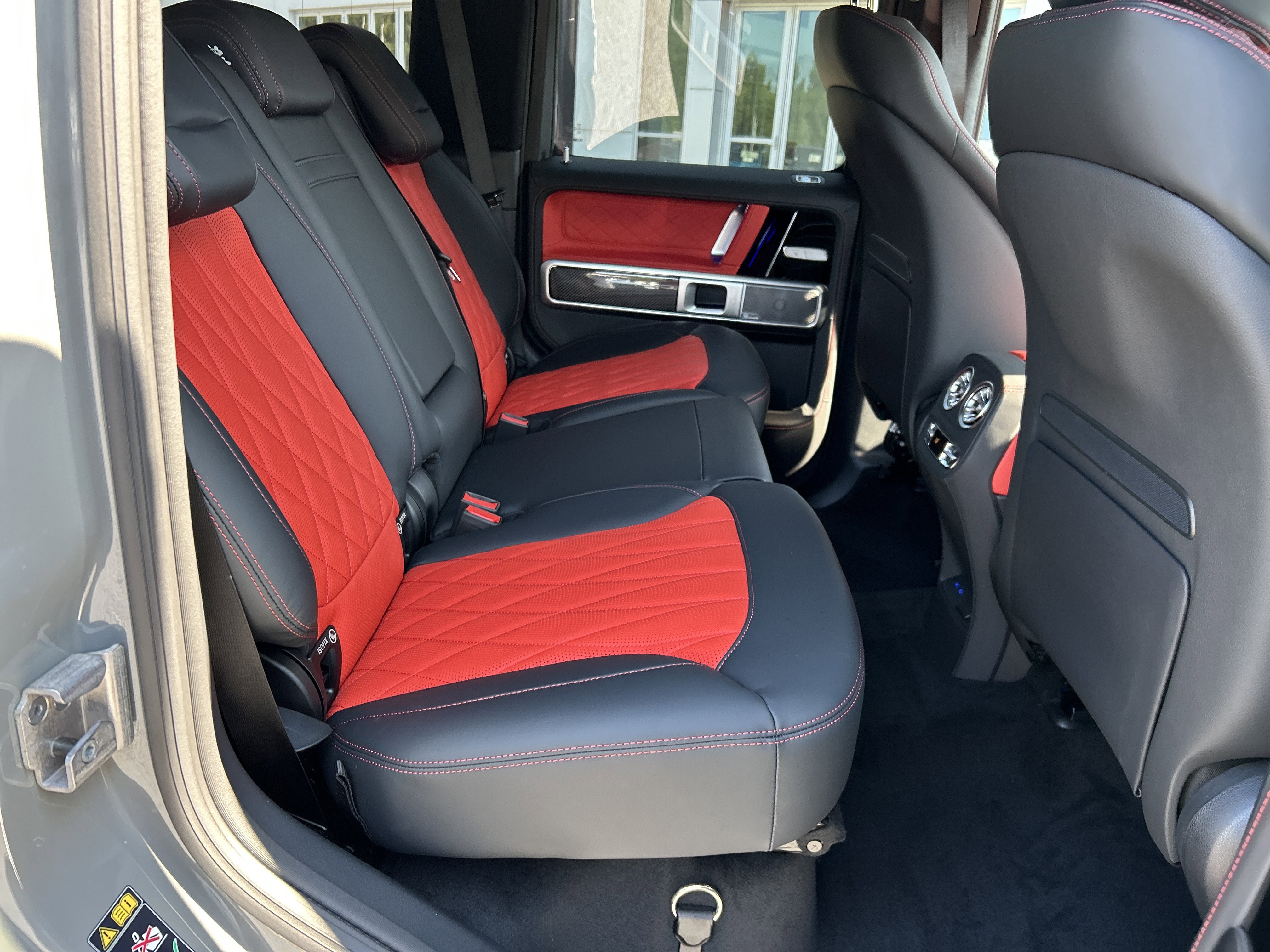 New 2026 MANUFAKTUR Arabian Grey Non- Metallic Mercedes-Benz AMG® G 63 SUV image 40