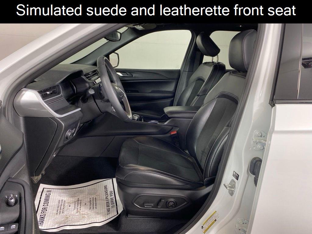 Used 2024 Bright White Clearcoat Jeep Altitude X image 9