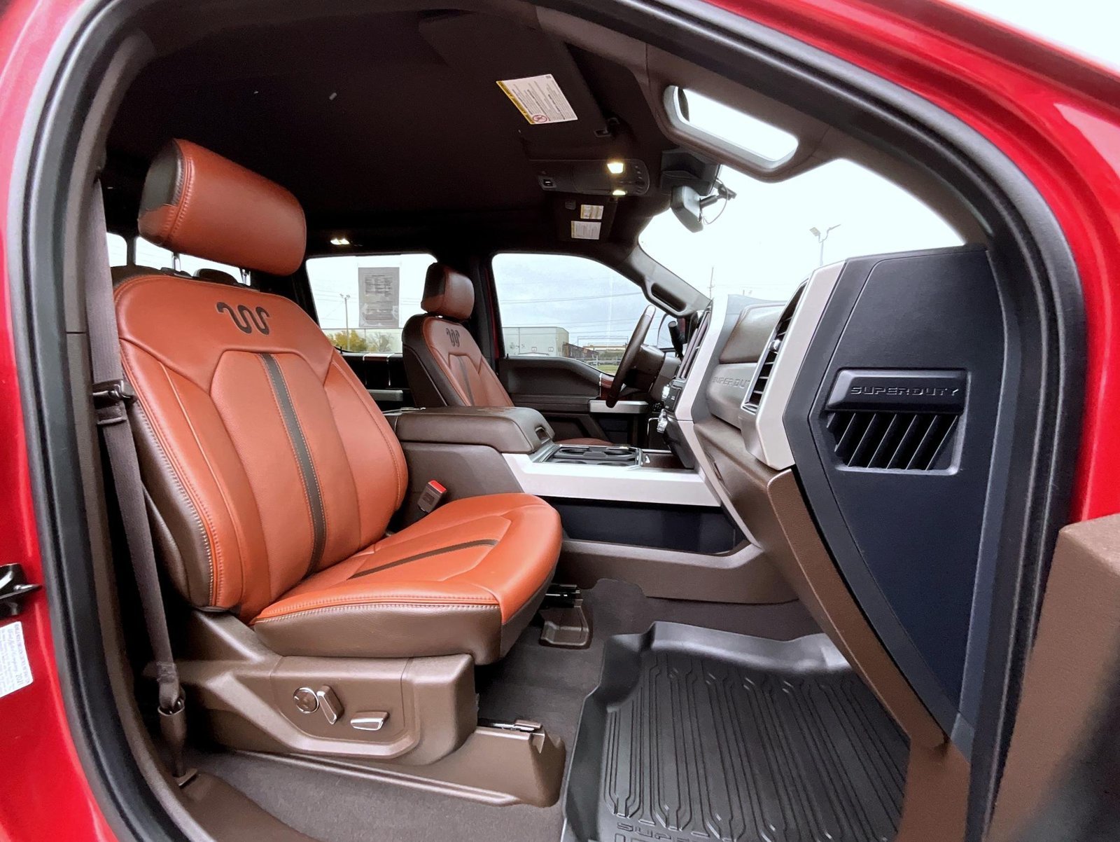 Used 2022 Red Ford King Ranch image 16
