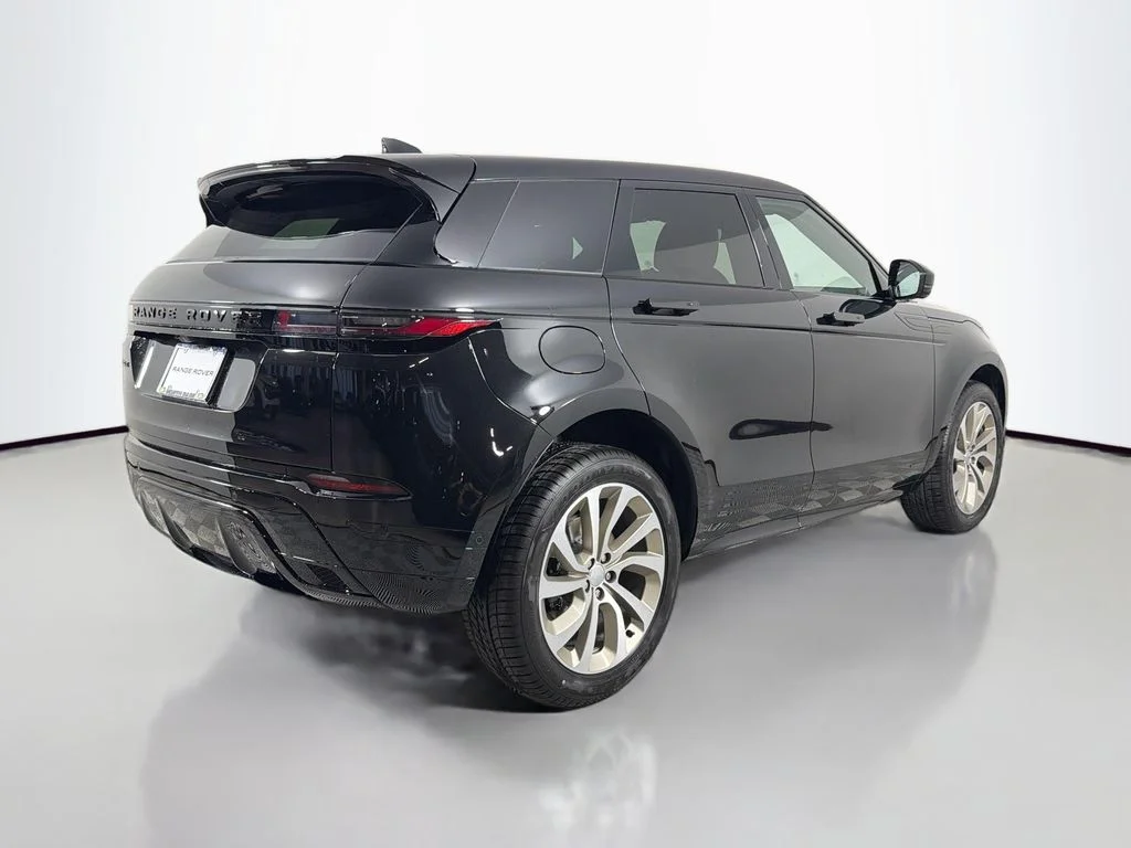 New 2026 Santorini Black Land Rover Hoxton Edition image 5
