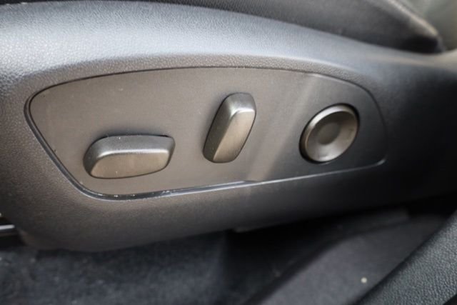 Used 2024 Blue Chevrolet LT image 17