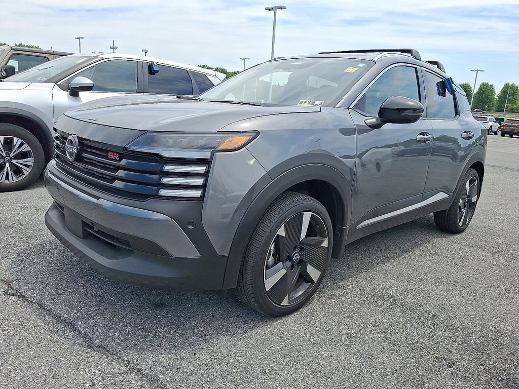 Used 2026 Gray Nissan SR image 3