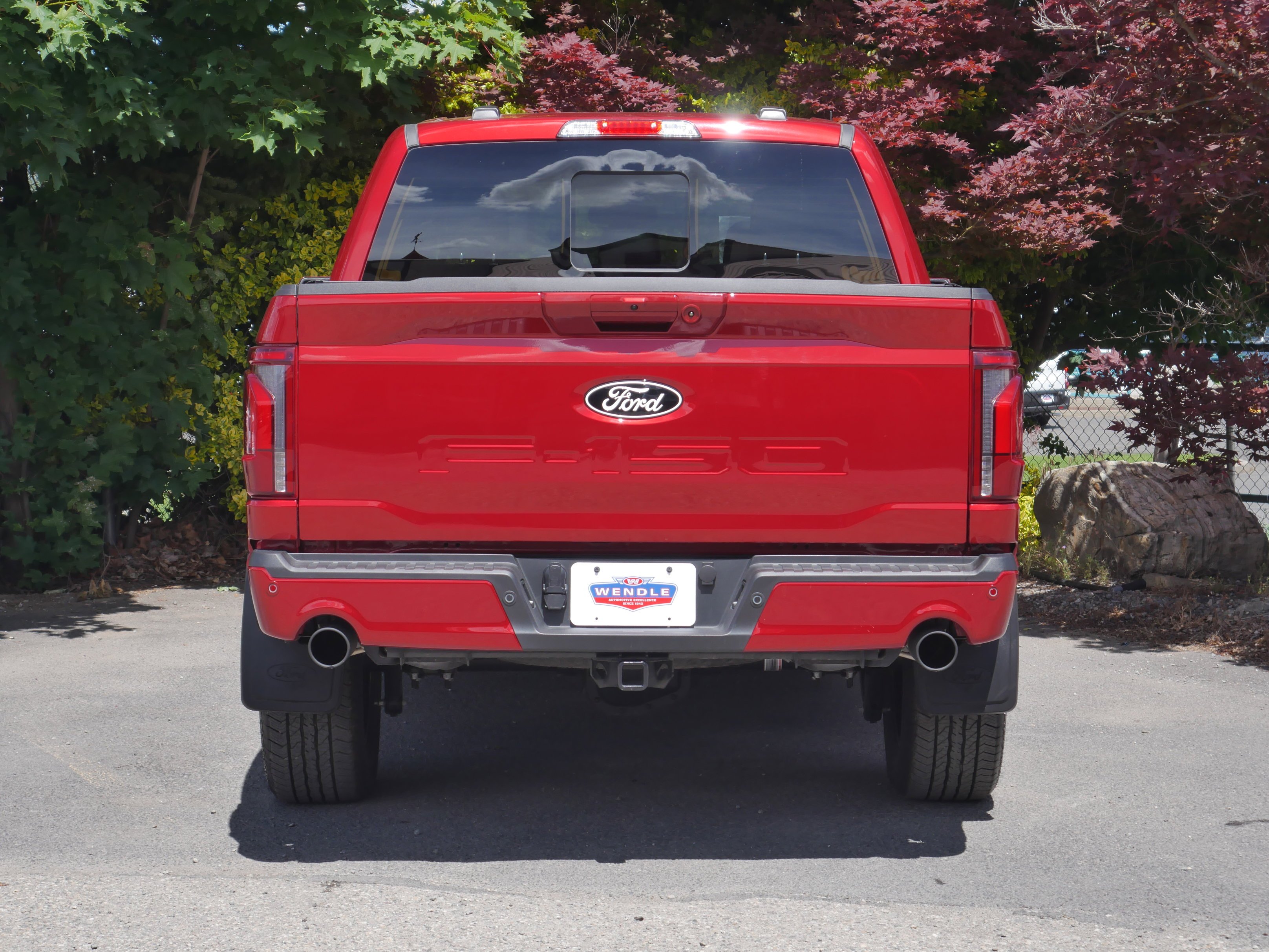 Certified Used 2025 Rapid Red Metallic Tinted Clearcoat Ford LARIAT image 25