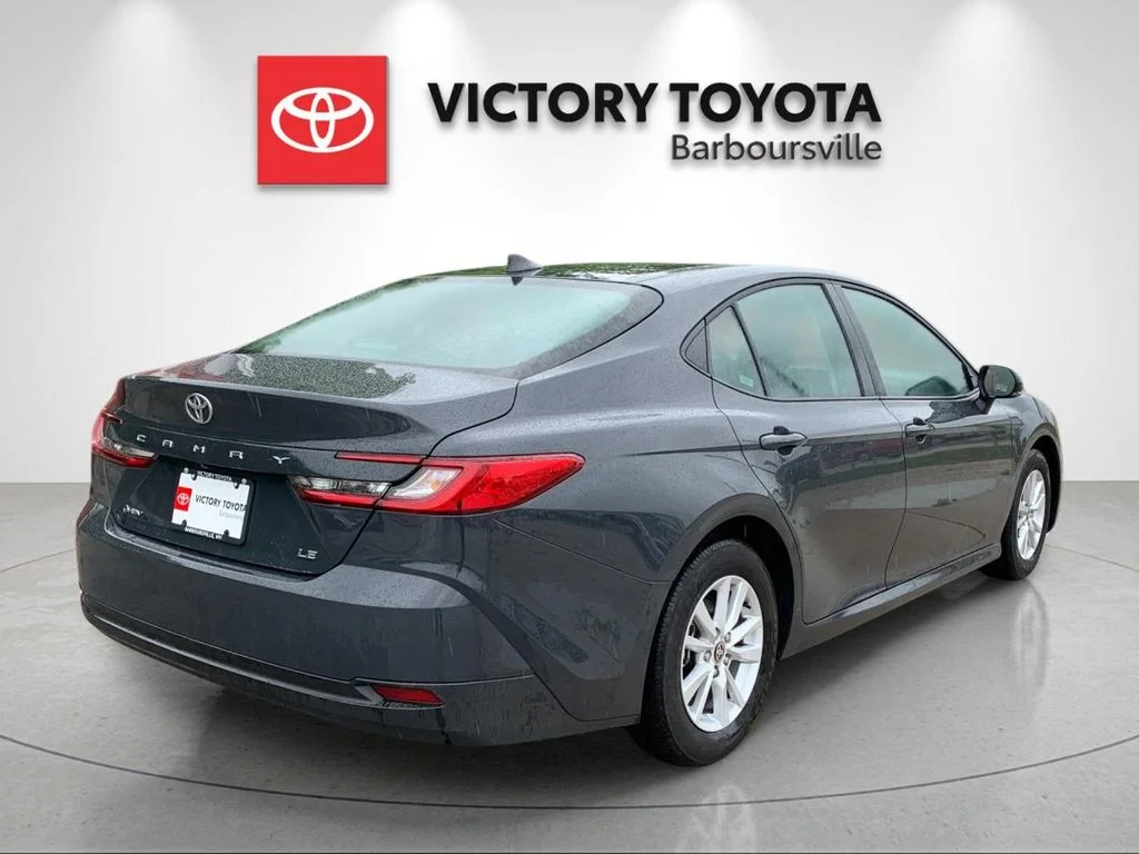 Used 2026  Toyota LE image 7