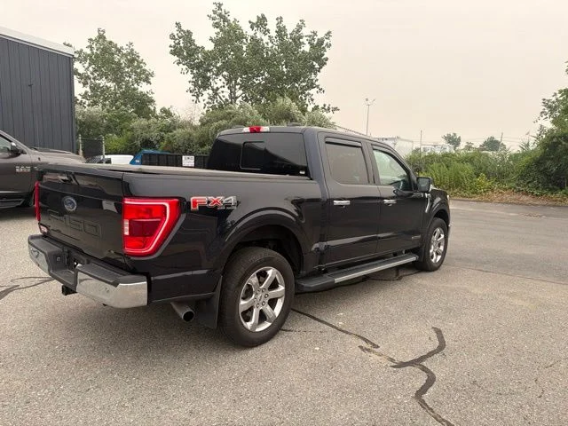Used 2021 Blue Ford XLT image 5