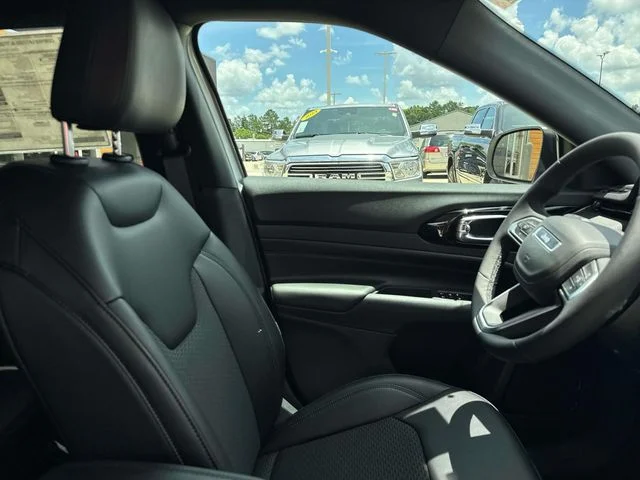 New 2026 Silver Jeep Latitude image 12