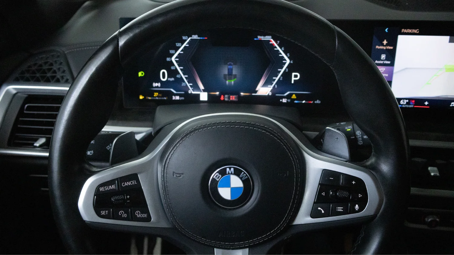 Used 2024 Black BMW xDrive40i image 18