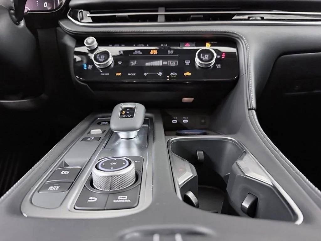 2027 INFINITI QX60 LUXE - Photo 16