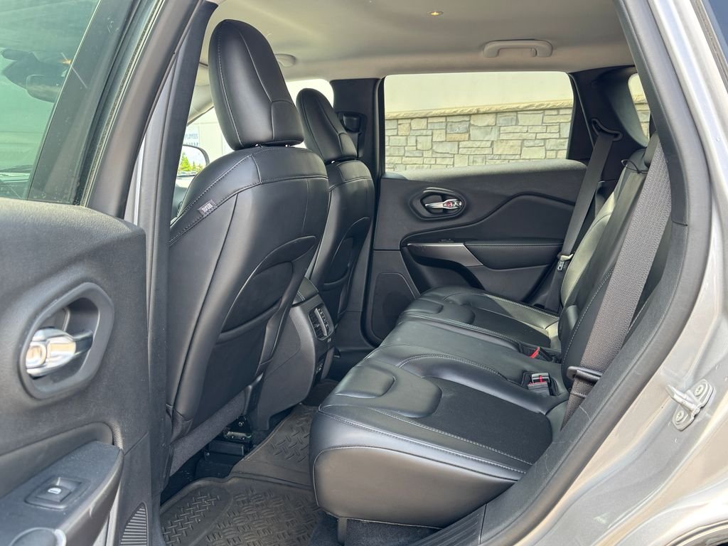 2021 Jeep Cherokee Latitude Plus - Photo 15