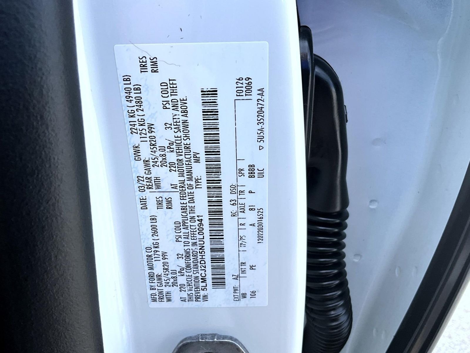 Used 2022 White Lincoln Reserve image 27