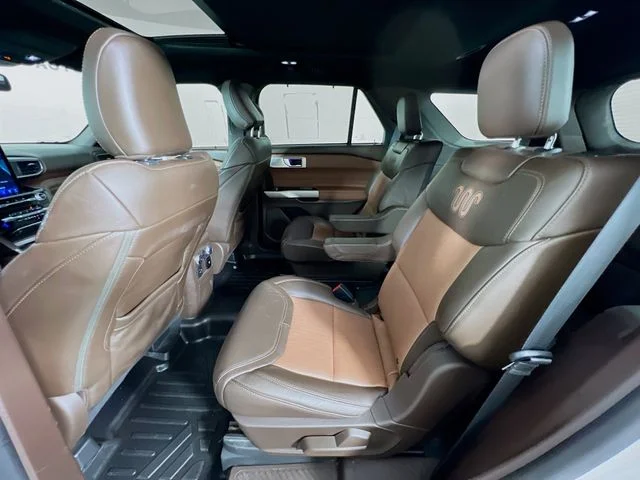 Used 2022 White Ford King Ranch image 24