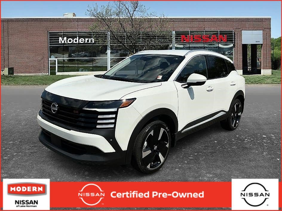 Used 2025 Aspen White Tricoat Nissan SR image 1