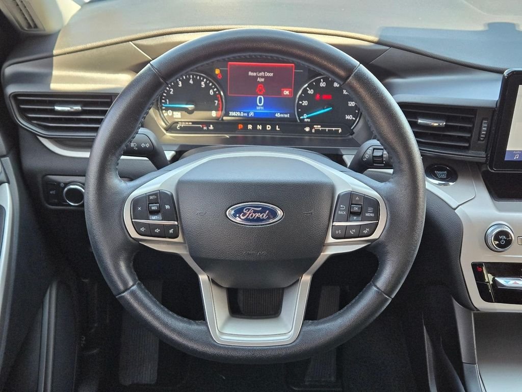 Used 2024 Black Ford XLT image 21