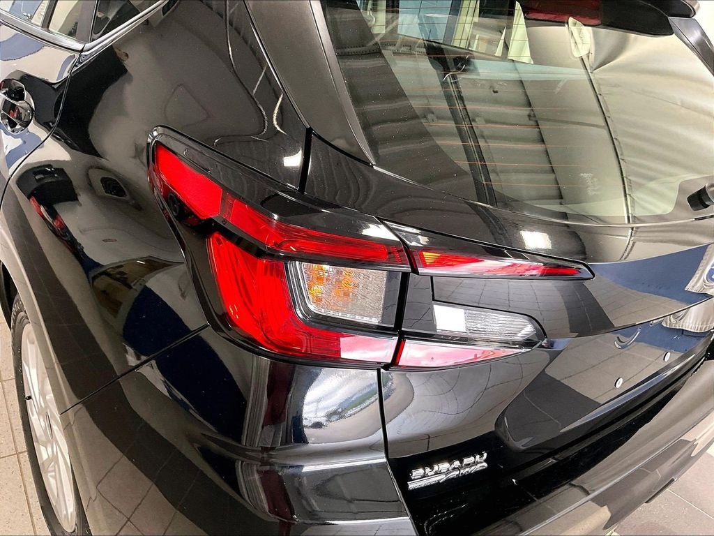 Used 2024 Black Subaru Base image 33