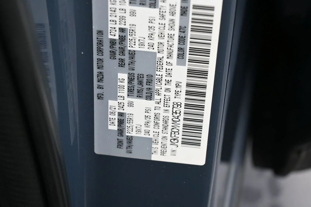 Used 2021 Polymetal Gray Mazda Carbon Edition image 18