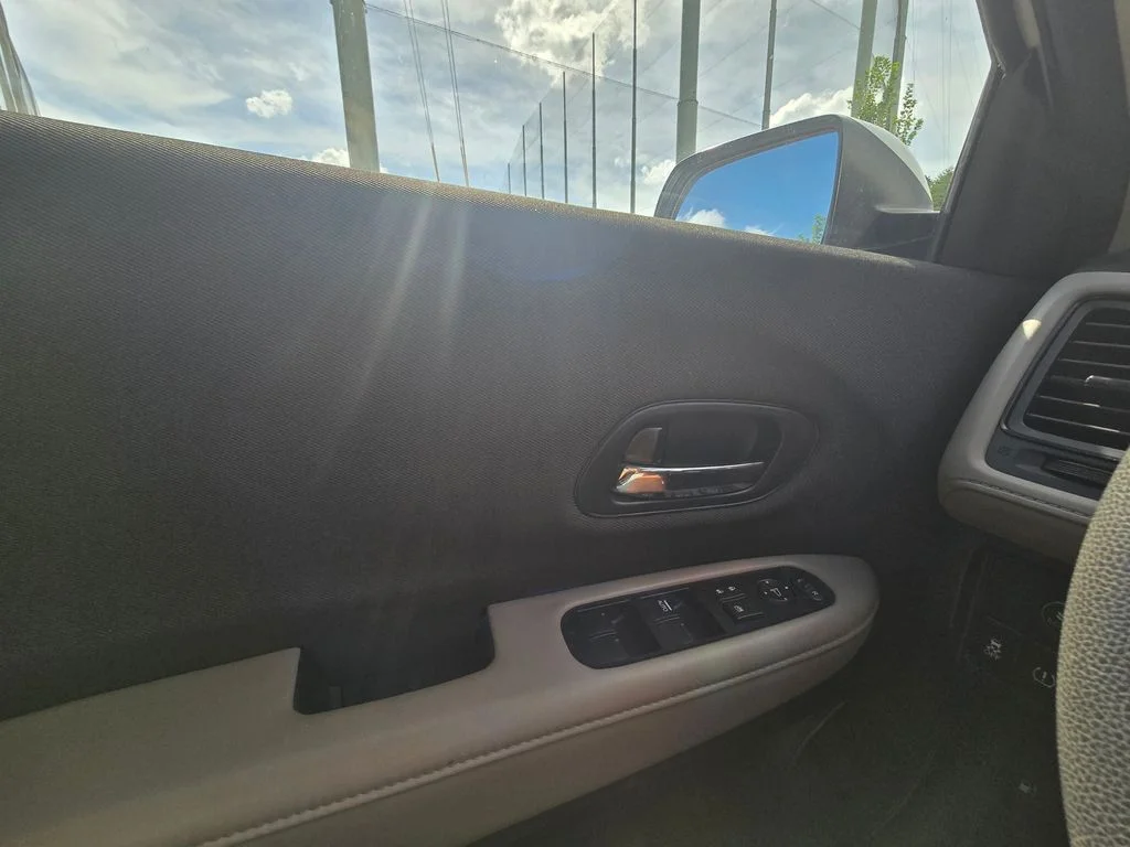 Certified Used 2019  Honda LX image 22
