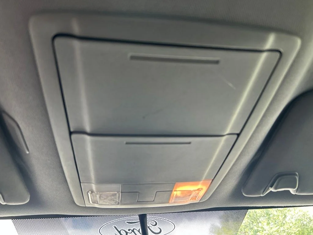 Used 2013 Black Ford XLT image 54