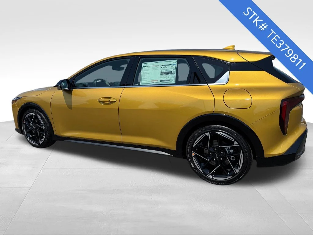 New 2026 Sparkling Yellow Kia GT-Line image 5