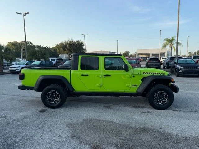 Used 2021 Green Jeep Mojave image 7