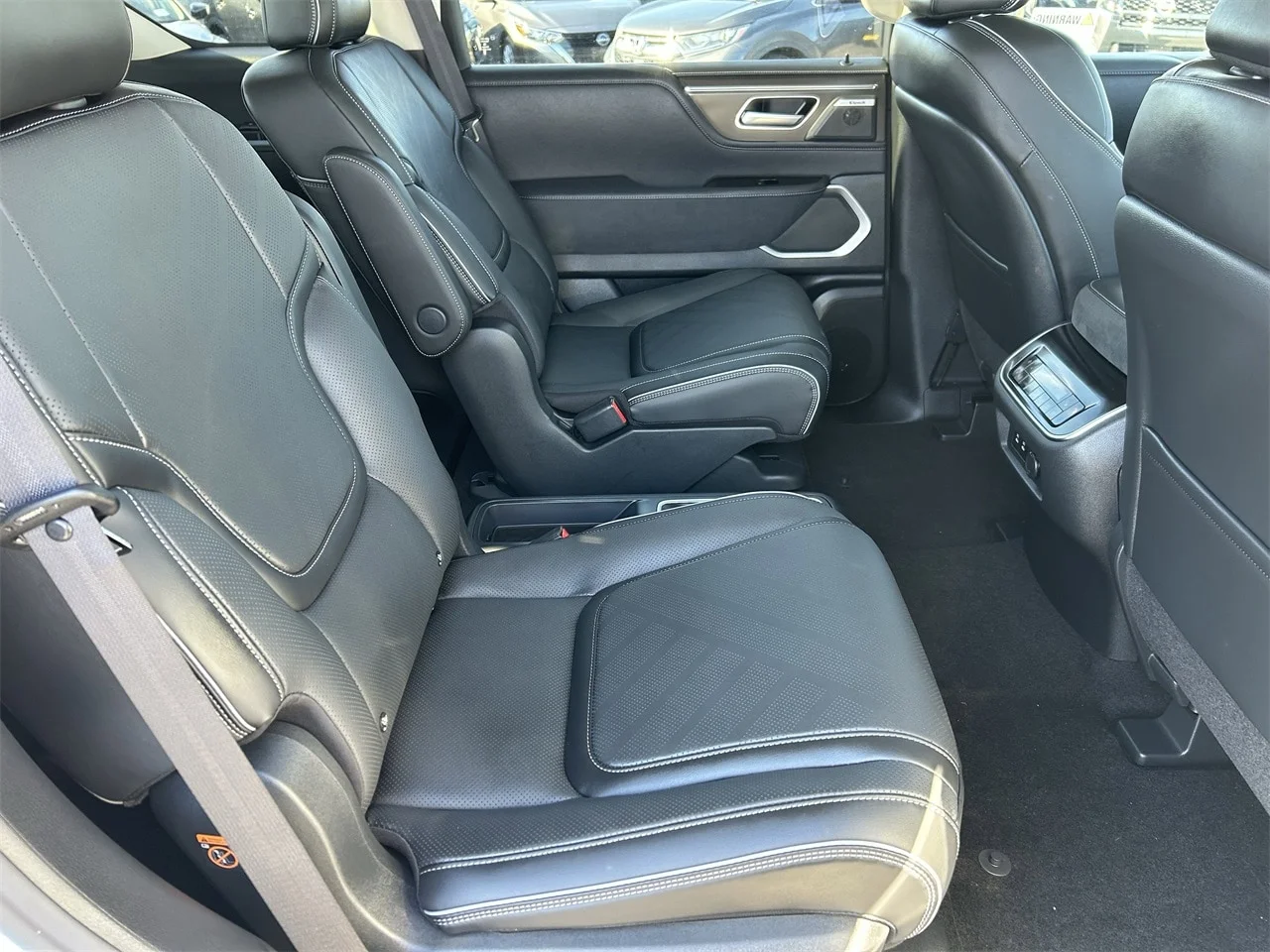 2026 INFINITI QX80 Luxe - Photo 11