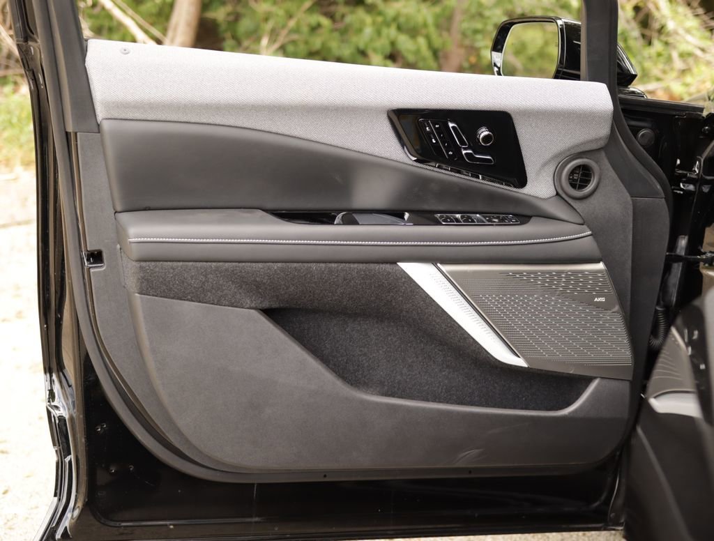 2026 Cadillac OPTIQ Sport - Photo 27